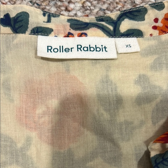 Roller Rabbit floral tunic with Tassels - Picture 2 of 3